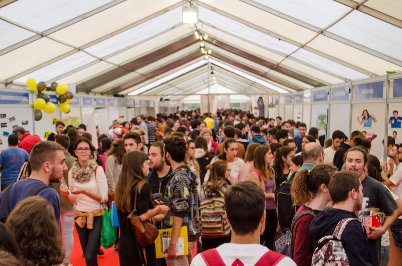 Jornada de recepción en la UGR