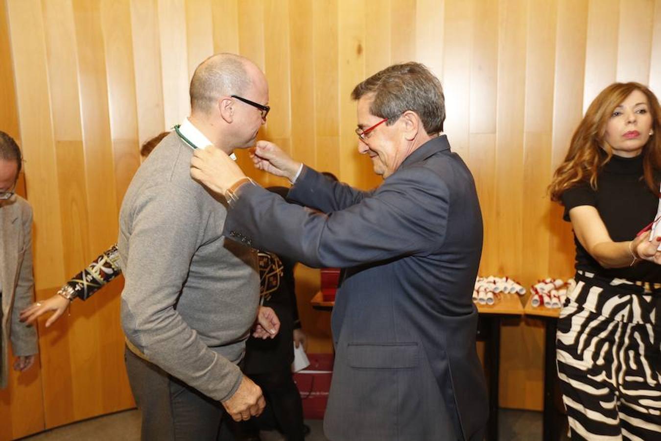 Medallas por un cuarto de siglo trabajando en Diputación