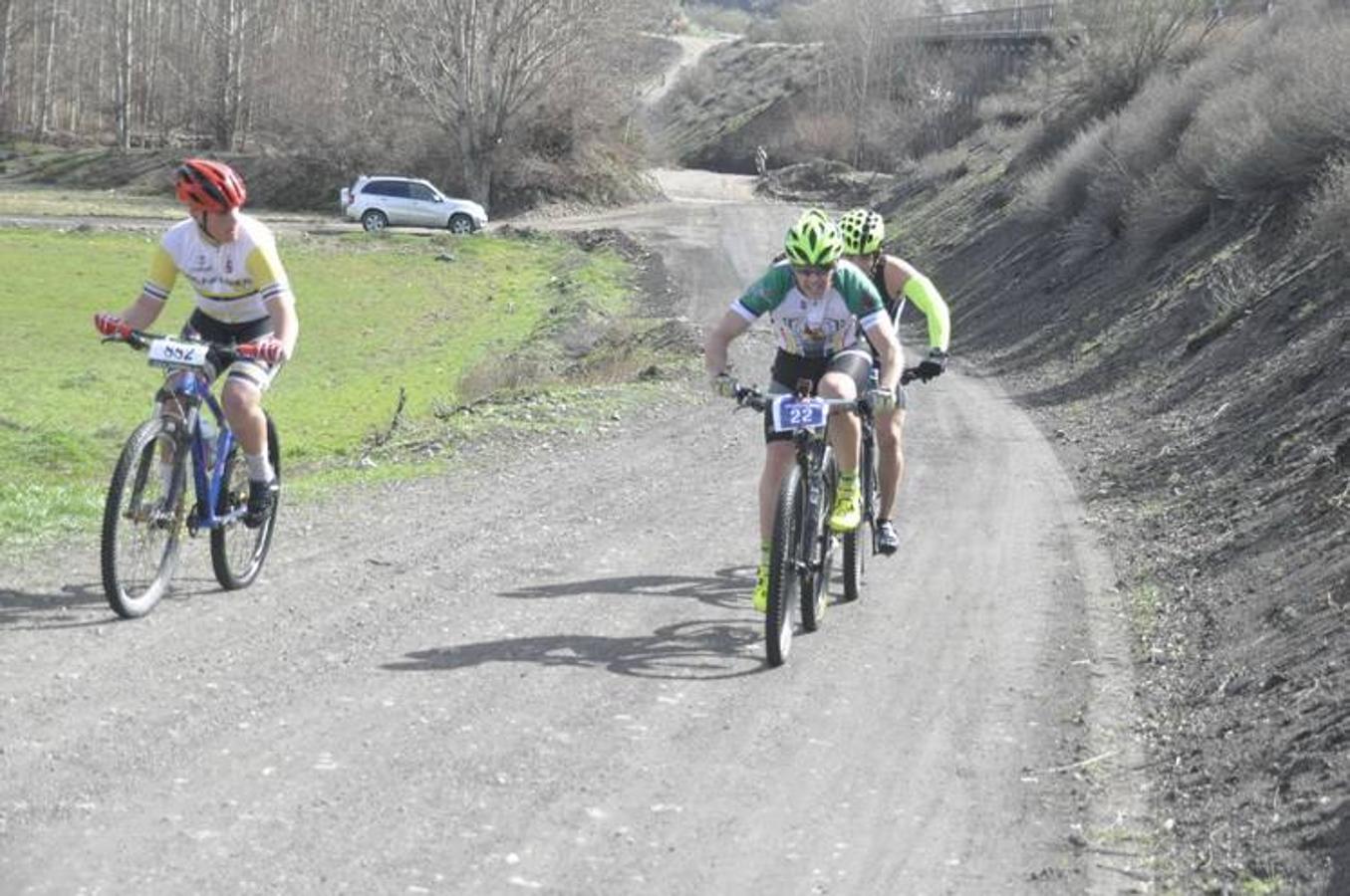 Las mejores imágenes del XVII Duatlón Ciudad de Baza