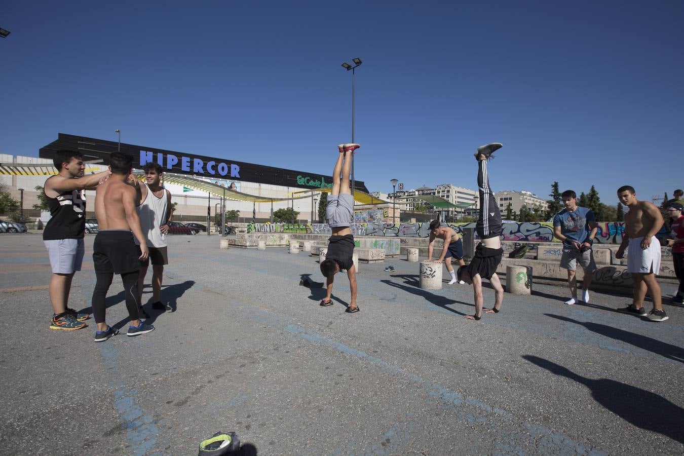 Street Workout, la otra vida del botellódromo