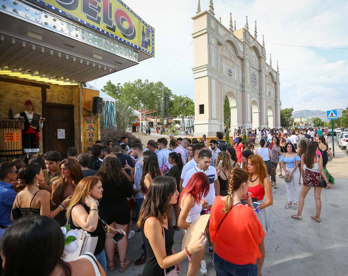 Los granadinos desafían al calor el miércoles de Corpus
