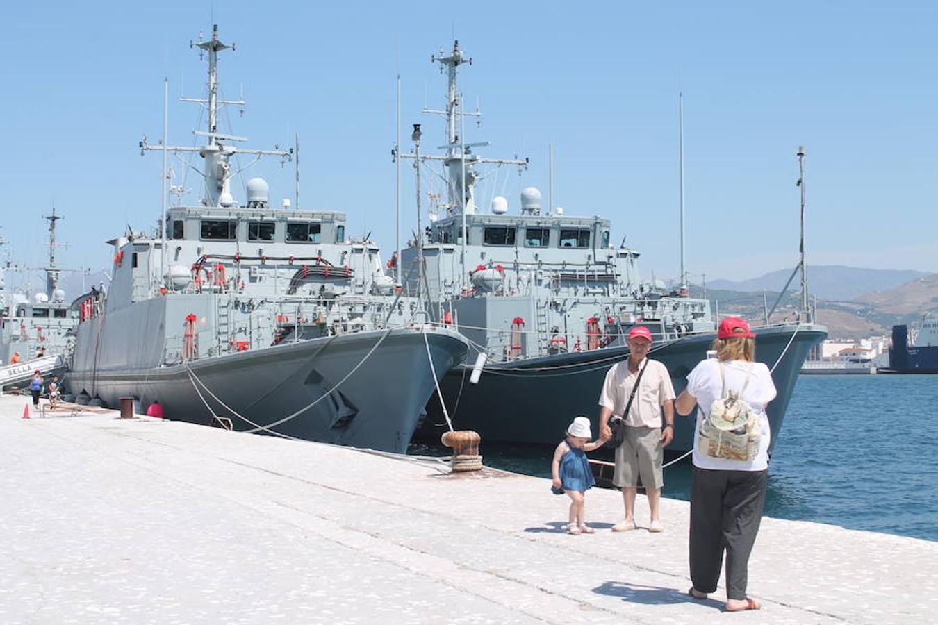 Siete buques de la Armada 'traen cola' en Motril