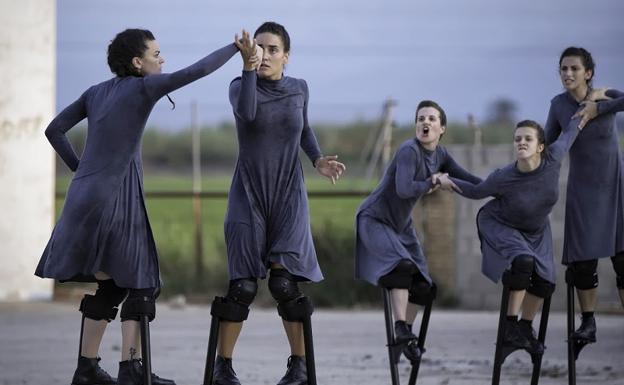 La Compañía Maduixa trae al FEX la obra ‘Mulïer’