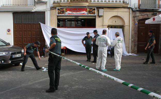 Rencillas con la familia, multas de tráfico y hasta la infidelidad, hipótesis del crimen de Valdepeñas