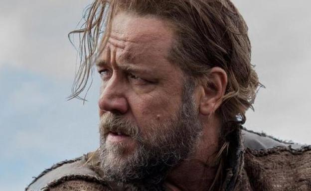 Crowe y su 'no novia' de 22 años