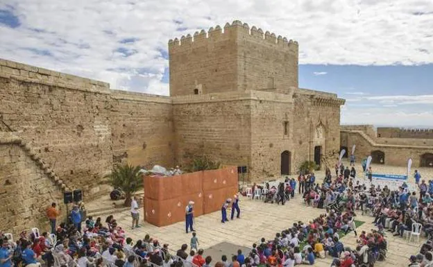 Amanecer en La Alcazaba, el plato fuerte del fin de semana cultural