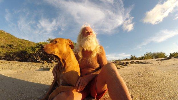 La increíble historia del robinsón okupa