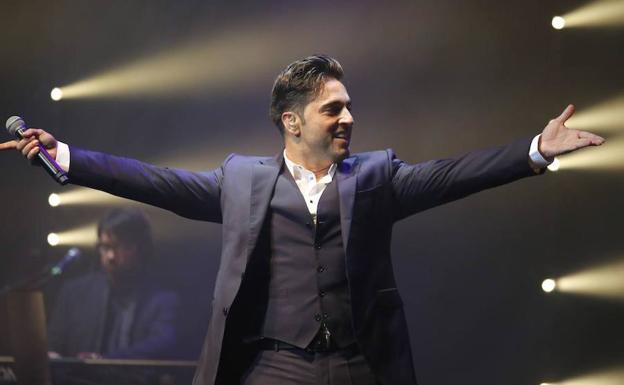 Bustamante reconoce haber engordado 12 kilos tras la crisis con Paula Echevarría