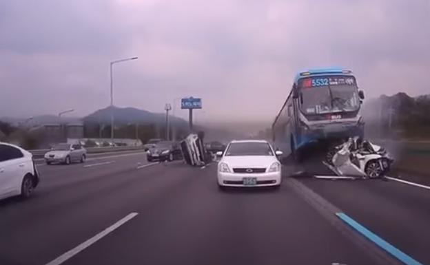 Espectacular accidente a lo 'Fast & Furious'