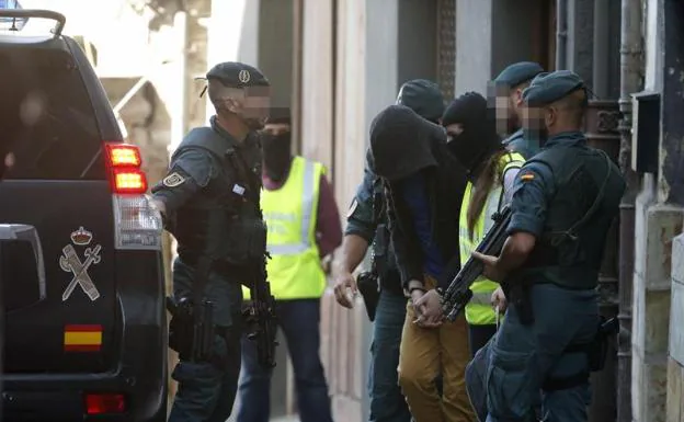 Detenido en Vizcaya por difundir por internet la ideología del Daesh