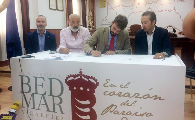Los propietarios ceden el Castillo de Bedmar al municipio