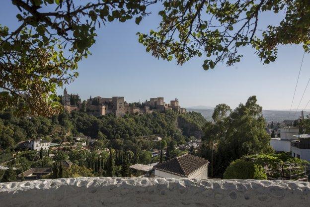 Vereda de enmedio, genio y figura