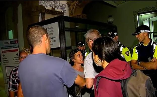 Pagaron a una mafia sin saberlo y ahora son desahuciados