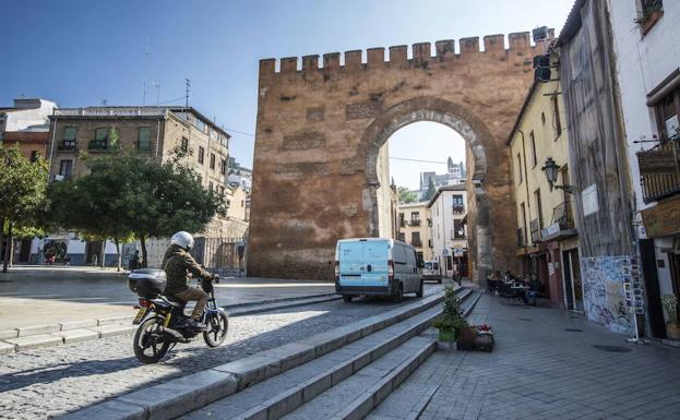 Detenido por vender marihuana a voces en pleno centro de Granada