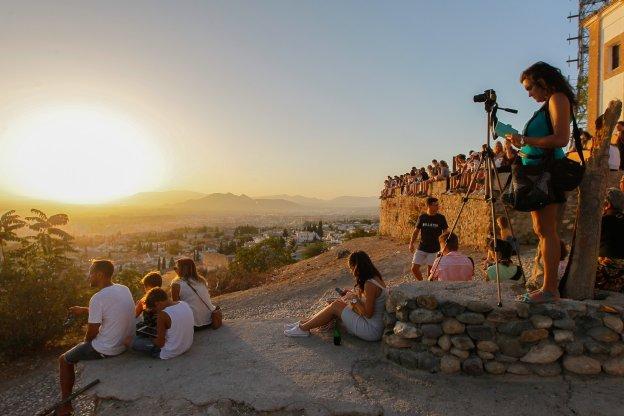 El mejor balcón de Granada para ver el eclipse solar