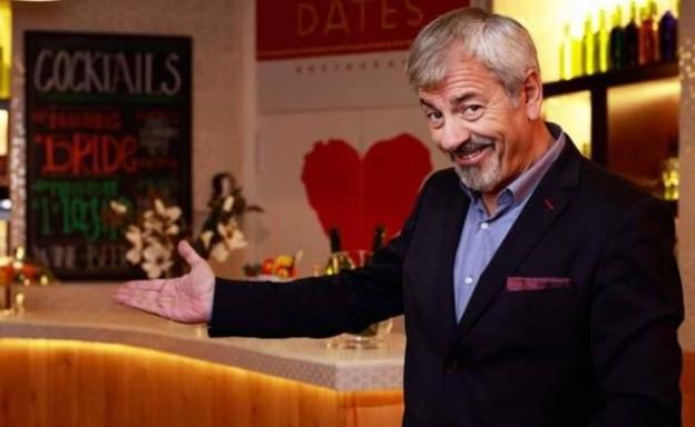 La gran novedad de 'First Dates' en su vuelta: un autobús del amor cargado de solteros