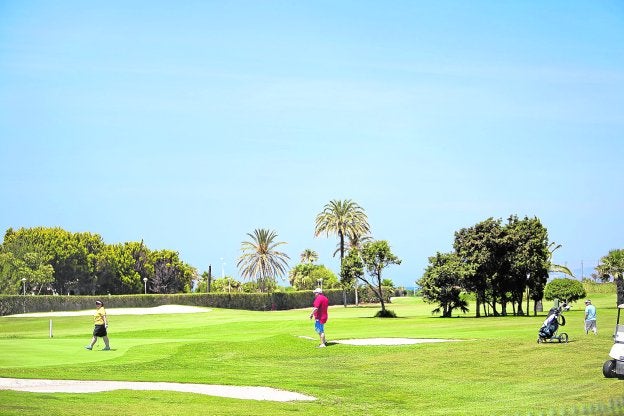 Motril encuentra una solución para salvar el campo de golf y pide tiempo para ejecutarla