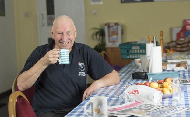 La surrealista historia del hombre que acabó viviendo en un bosque para huir de su esposa