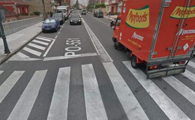 Un motorista mata a una niña de 4 años al atropellarla en un paso de cebra en Pontevedra