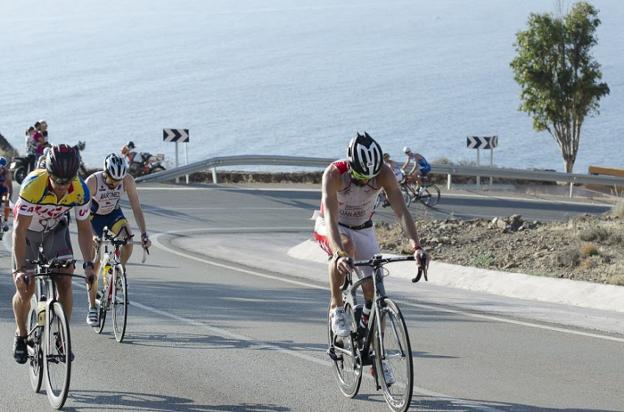 Cuenta atrás para el sexto Triatlón Cabo de Gata-Níjar