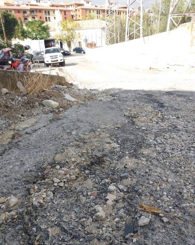 El PSOE pide la adecuación del camino de acceso al cementerio de San Eufrasio