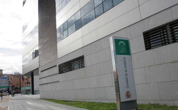 La autopsia confirma que la mujer de El Alquián murió por causas naturales