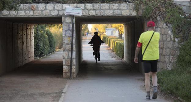 La Vega de Granada estará conectada por una red pública de 160 kilómetros de itinerarios