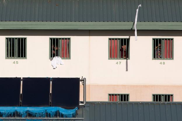 Otros cincuenta inmigrantes serán trasladados a la cárcel de Archidona