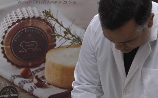 Así se hace el mejor queso de España