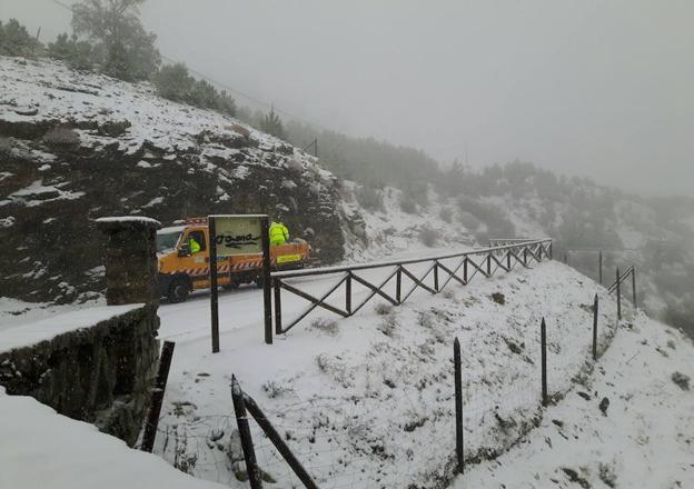 34 litros en Jaén capital y nieve en las montañas