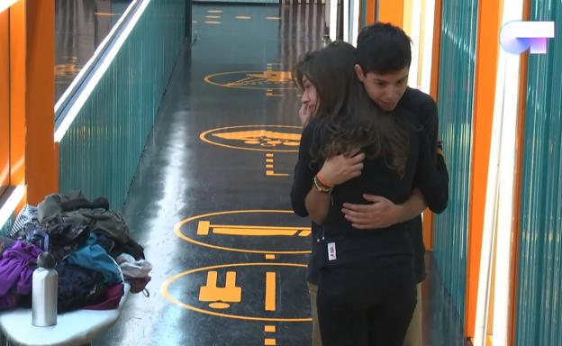 El 'momentazo' oculto de Ana Guerra y Alfred que no se vio en la gala de OT