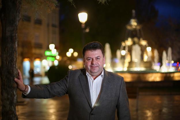 «El corto plazo lo marca el plan de ajuste, pero Granada necesita tener un recorrido de ciudad»