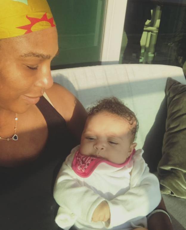 Serena pide ayuda para el problema de su bebé