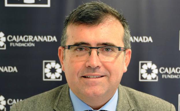 José Antonio Montilla sustituye a Antonio Jara al frente de CajaGranada Fundación