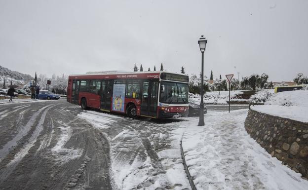 La nieve paralizó la capital y buena parte de la provincia durante cinco horas
