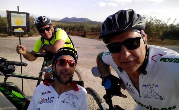 El año de los héroes de carne y hueso