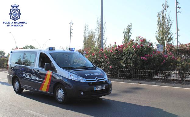 'Cazan' a un ladrón en el interior de una vivienda de El Zapillo