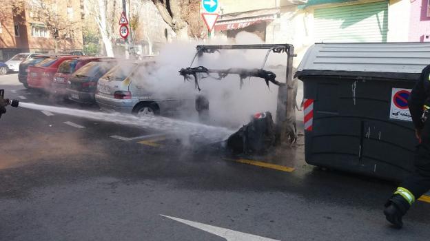 Detienen al autor del fuego del Manuel de Falla en 1986 por quemar seis contenedores