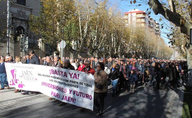 'Jaén merece más' pide al obispo que la entrada en la Catedral sea gratuita para los jiennenses