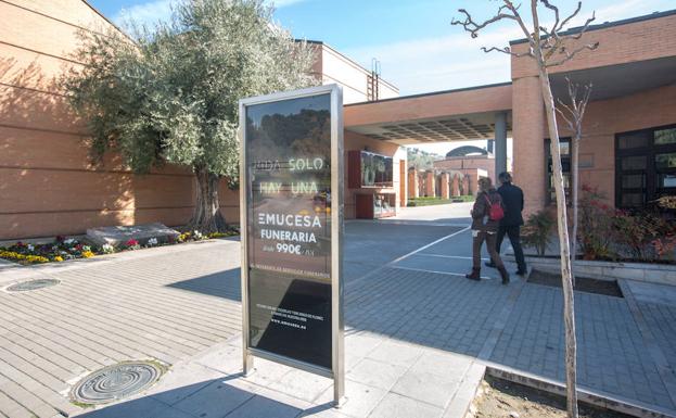 Emucesa lleva al juzgado a los dos exconsejeros y a los cinco supuestos contratados 'fantasma'