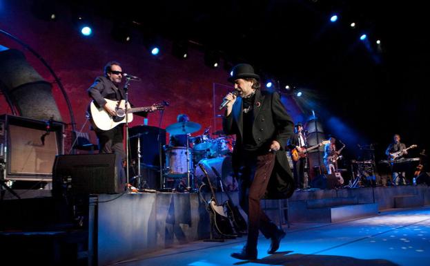 Joaquín Sabina vuelve a los escenarios españoles