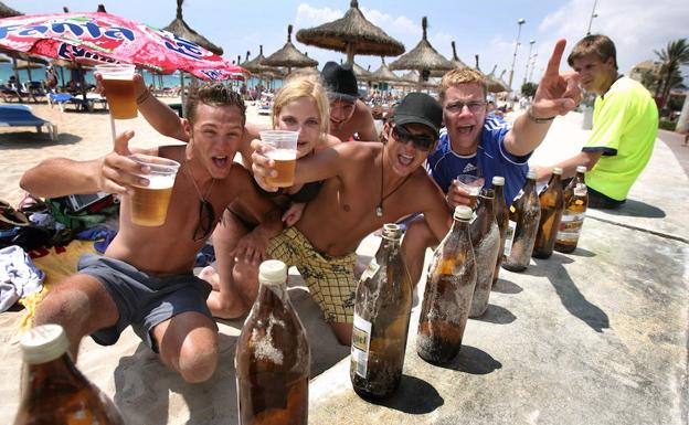 Siete mil alemanes 'a la conquista' de Almería