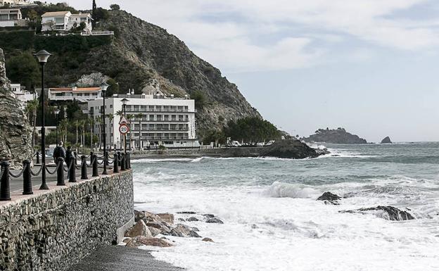 La Costa planta cara a otro temporal