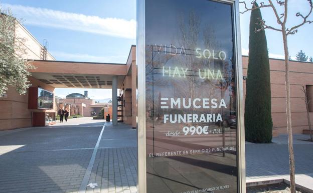 Una empleada ‘fantasma’ de Emucesa devuelve los 16.000 euros que cobró