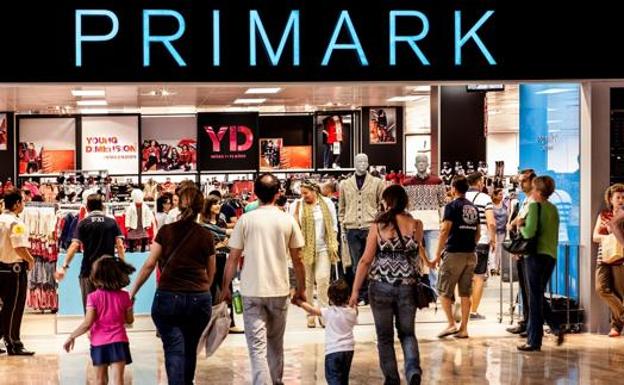 El jersey de 400 euros que Primark vende por 30 y ya luce Paula Echevarría