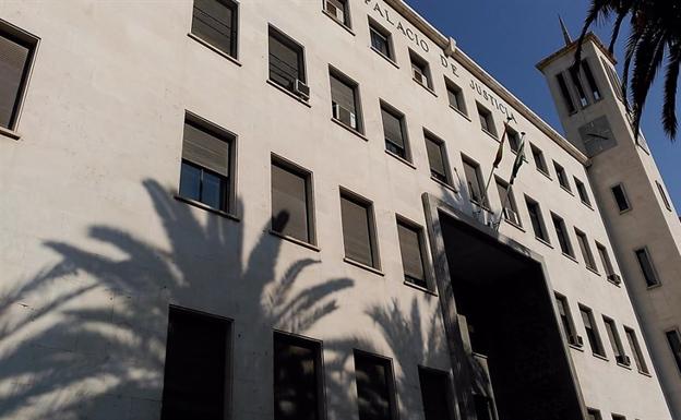 A juicio los acusados de estampar un taburete a un hombre, que perdió parte de la visión en Oria