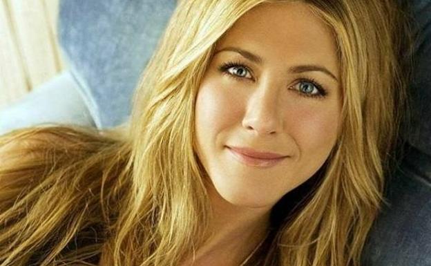 Jennifer Aniston muestra su casa en fotos y descubren un sofá de más de 600.000 euros