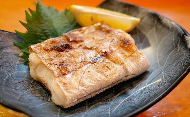Facua alerta del 'timo del pescado': se da en la mitad de los restaurantes analizados