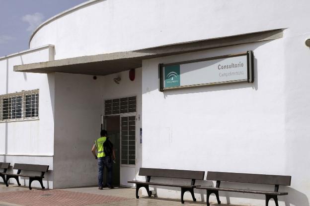 Más de 80.000 niños almerienses «están sin especialistas» en Pediatría en su centro de salud