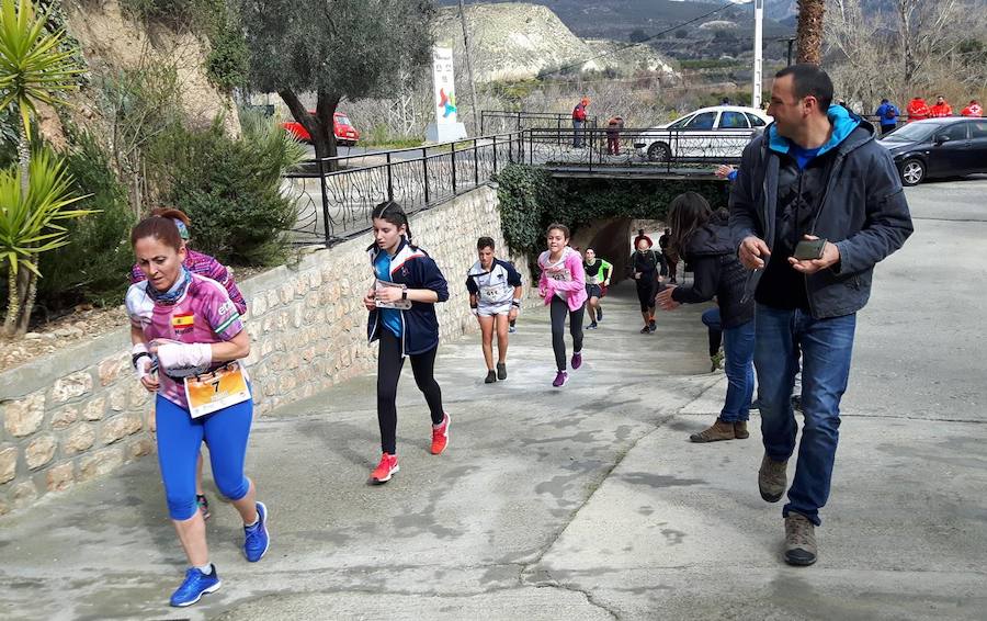 400 atletas celebran en El Valle la XVIII Carrera Campestre La Naranja